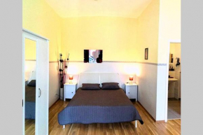 Comfortable studio for visiting Messe